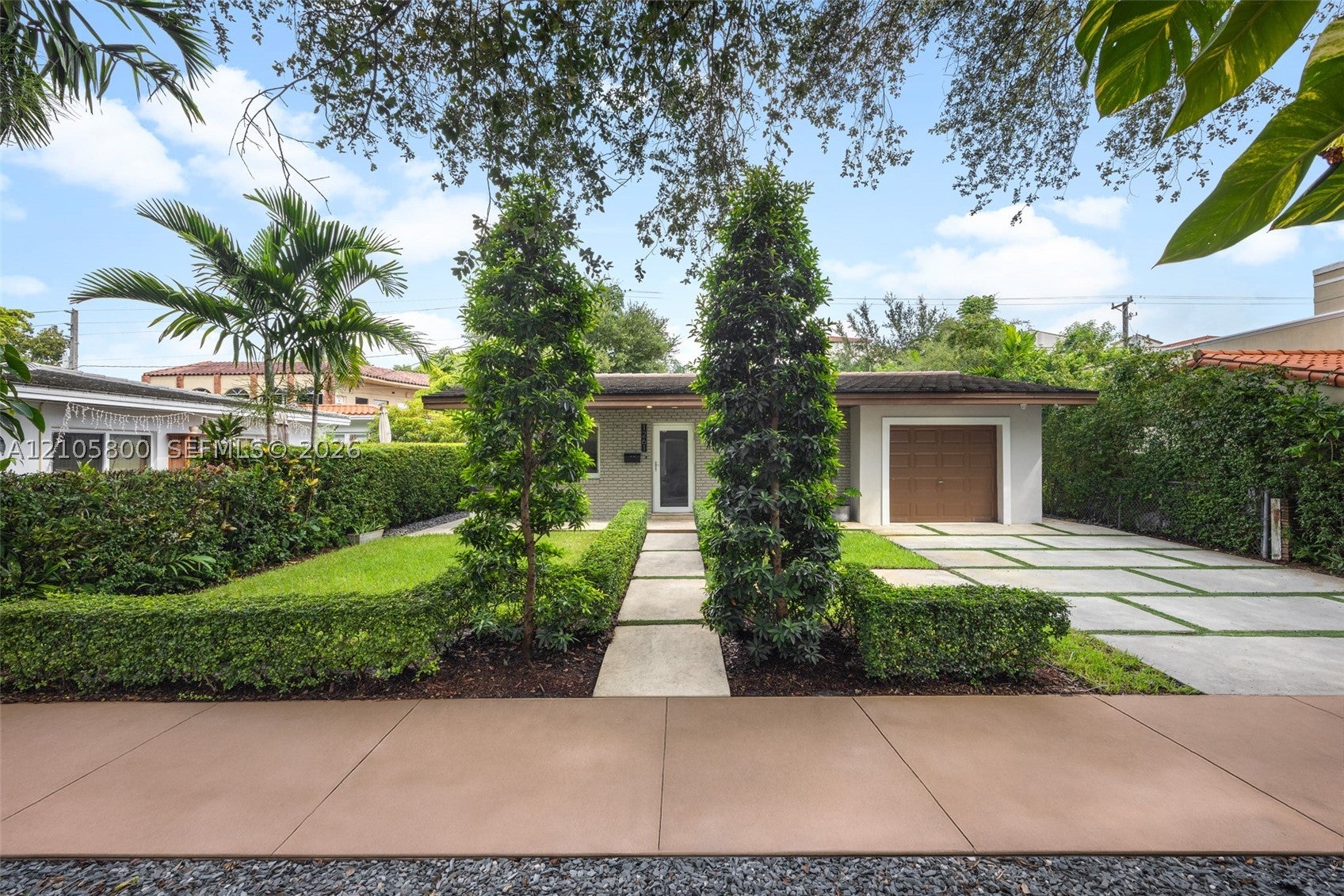 1261 San Miguel Ave