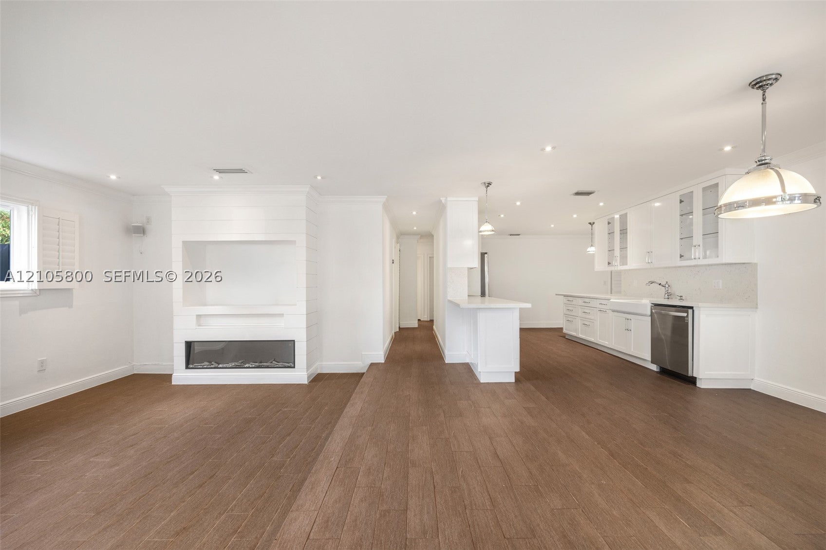 1261 San Miguel Ave