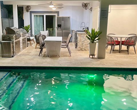 3675 SW 26th St Miami FL 33133