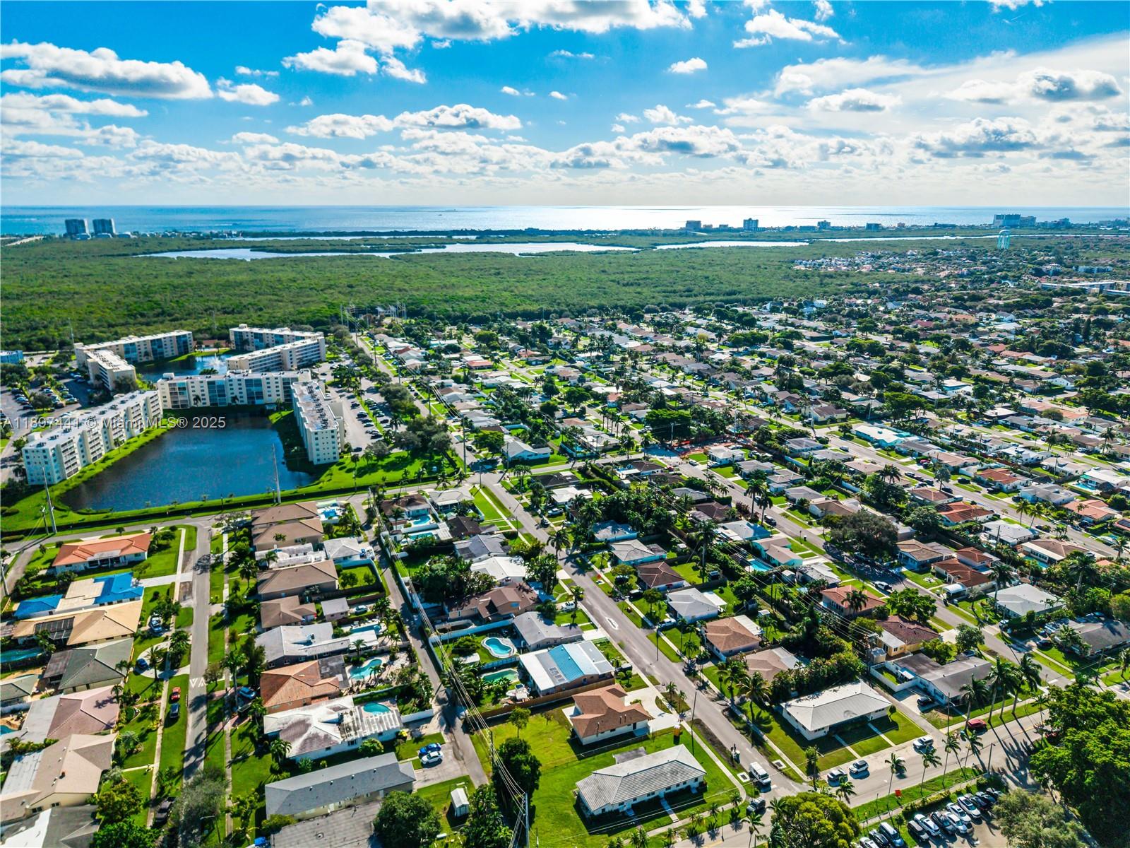 DANIA GOLF VIEW - Residential