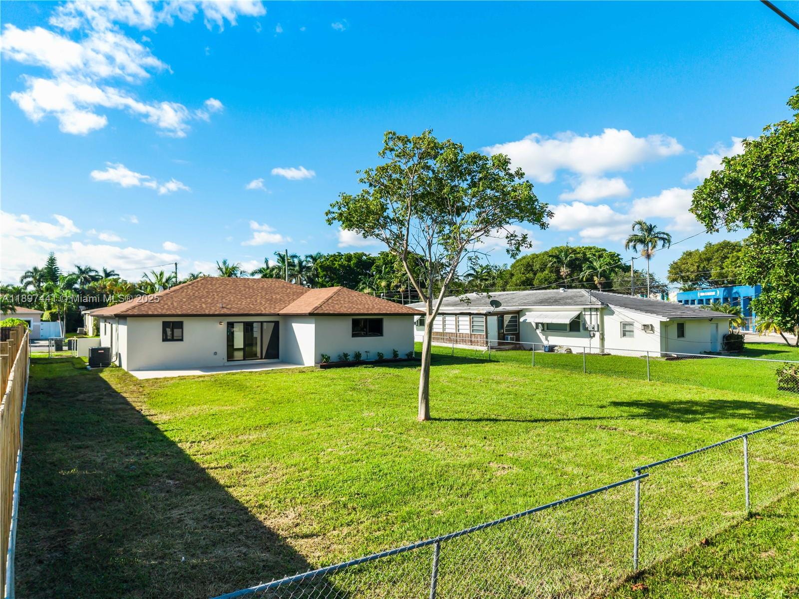DANIA GOLF VIEW - Residential