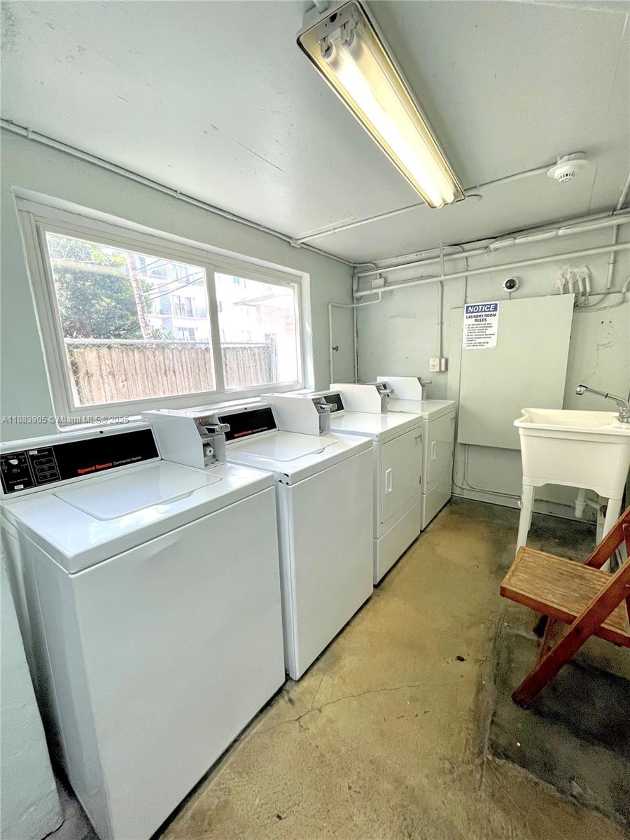 FLAMINGO PARKVIEW CONDO - Residential Lease