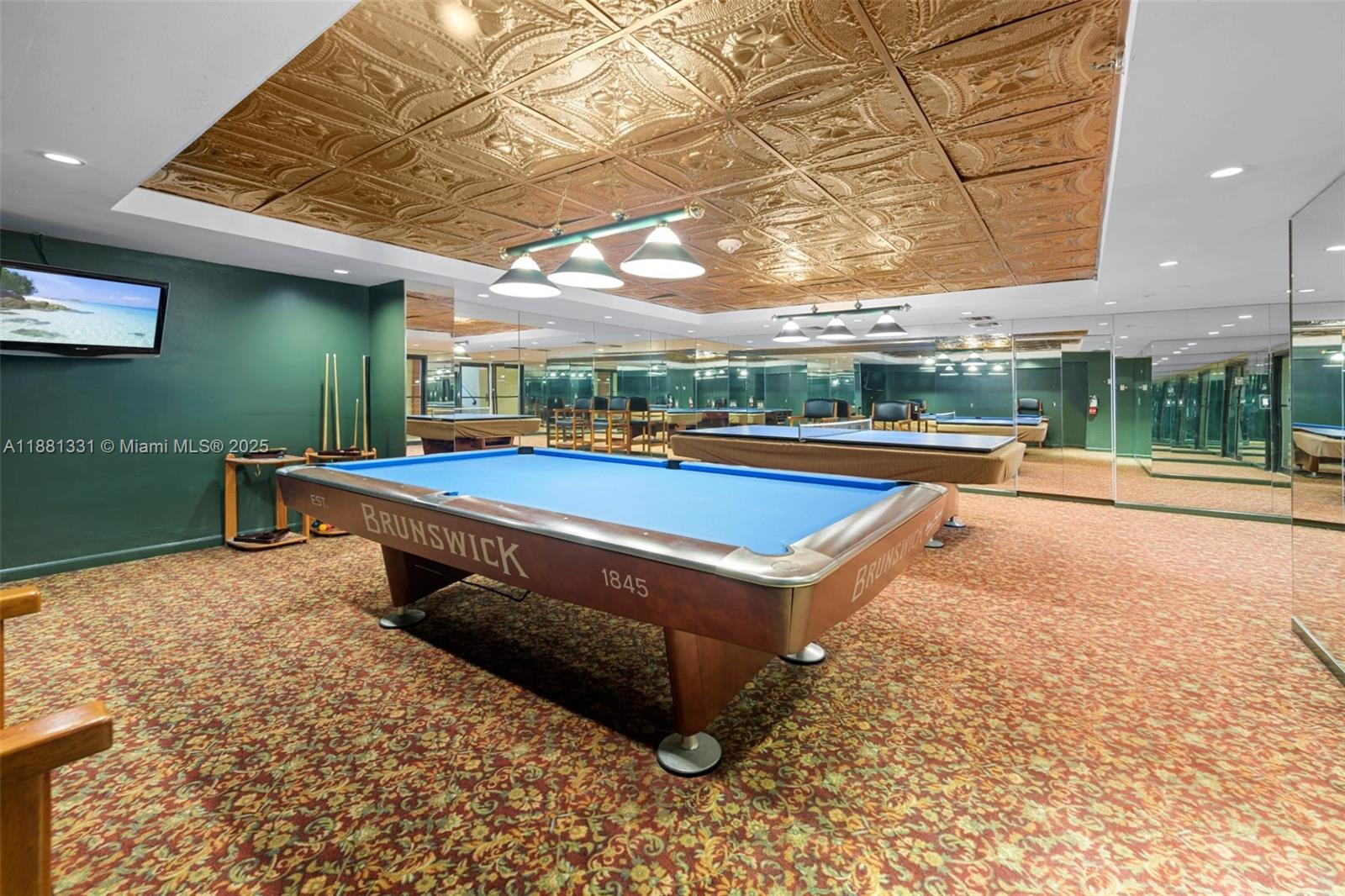 TURNBERRY ISLE CONDO - Residential Lease