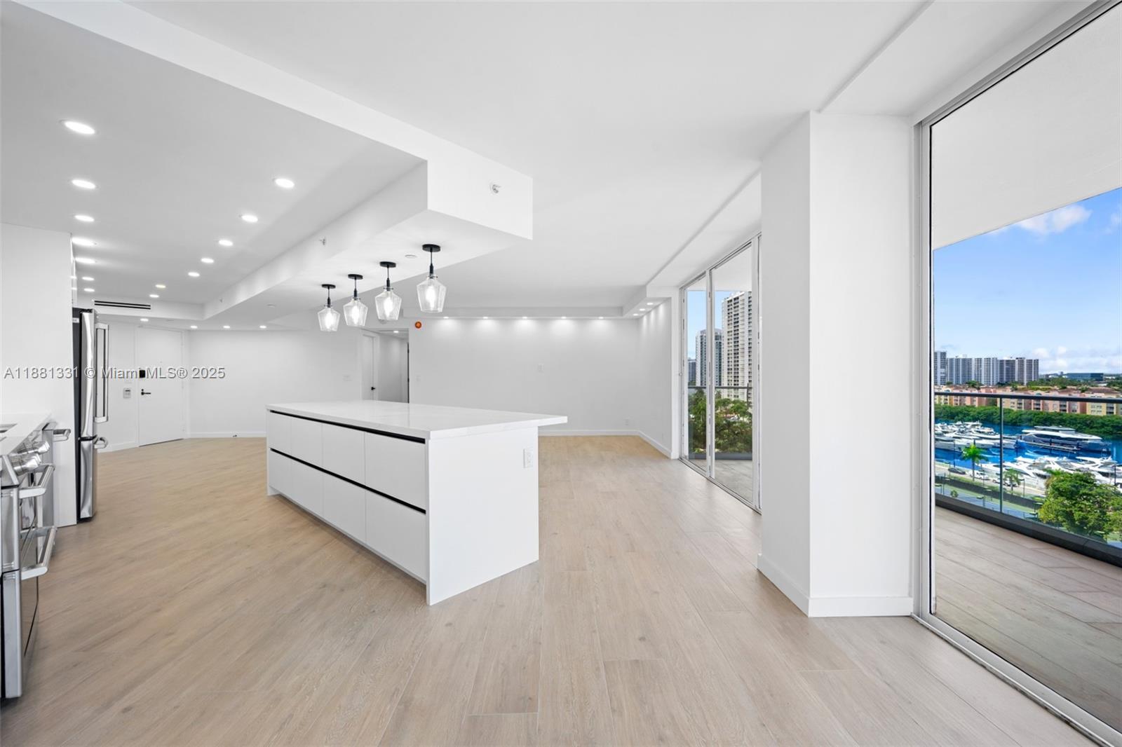 TURNBERRY ISLE CONDO - Residential Lease