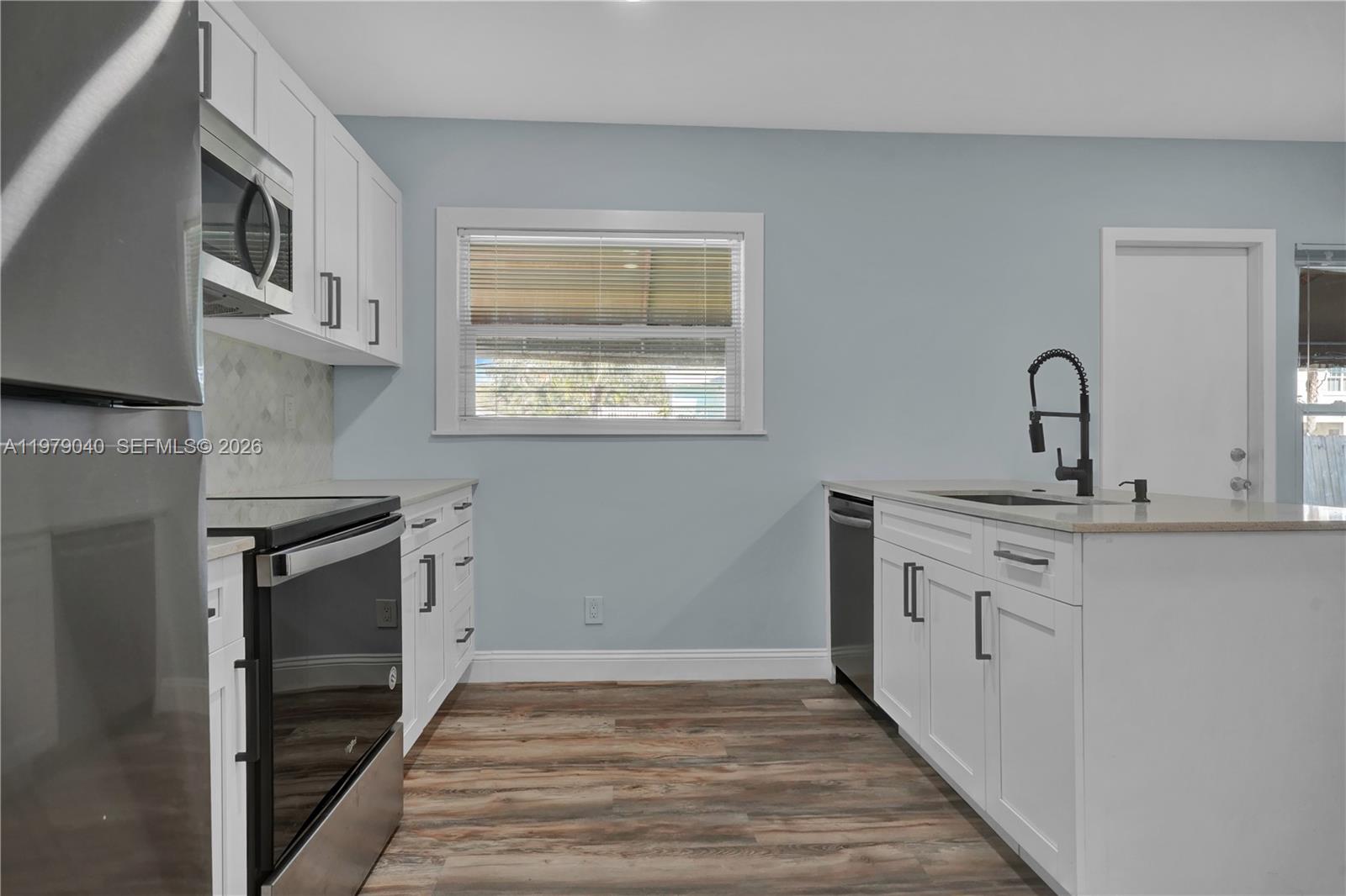 PINEWOOD PLACE RESUB PT B - Residential Lease