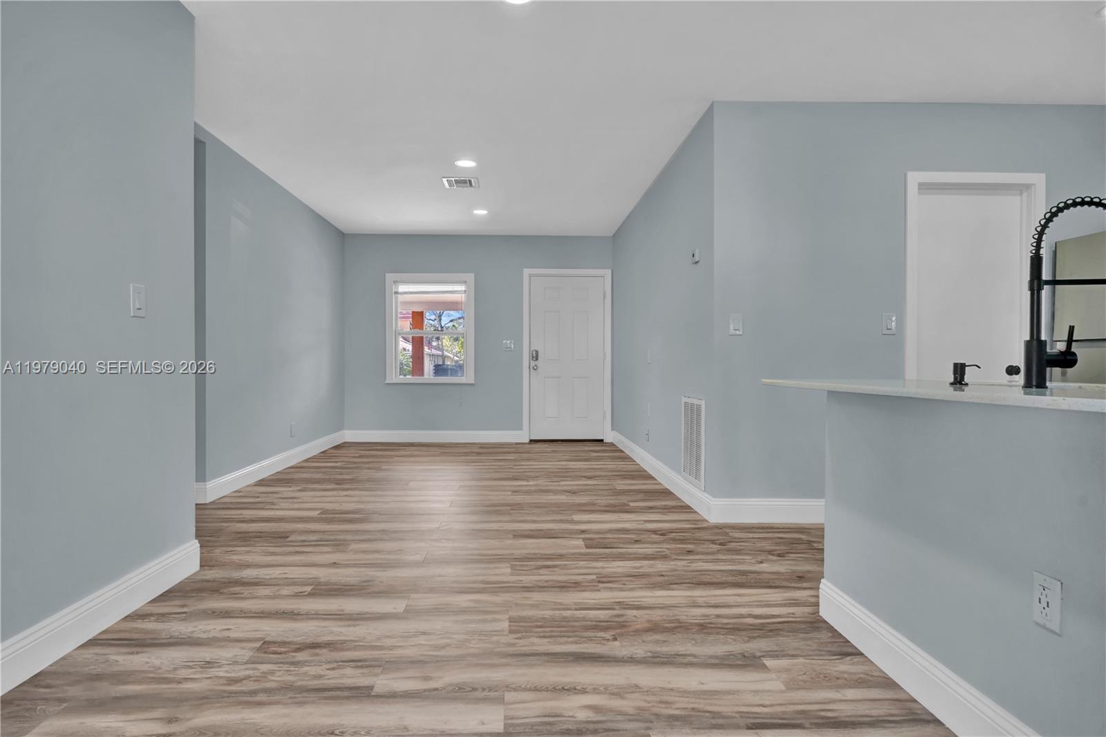 PINEWOOD PLACE RESUB PT B - Residential Lease