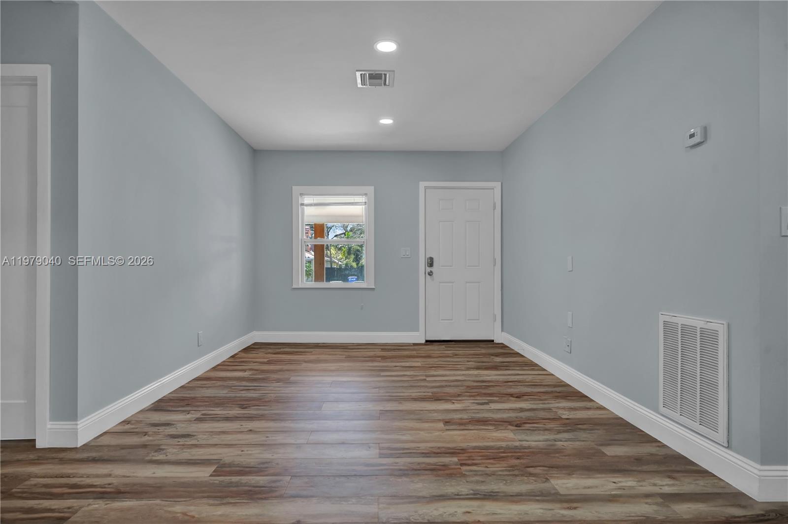 PINEWOOD PLACE RESUB PT B - Residential Lease