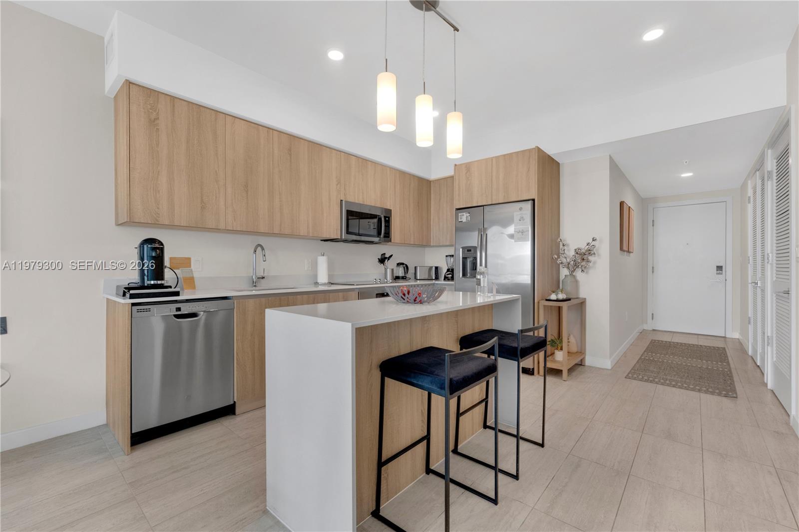 QUADRO CONDO - Residential