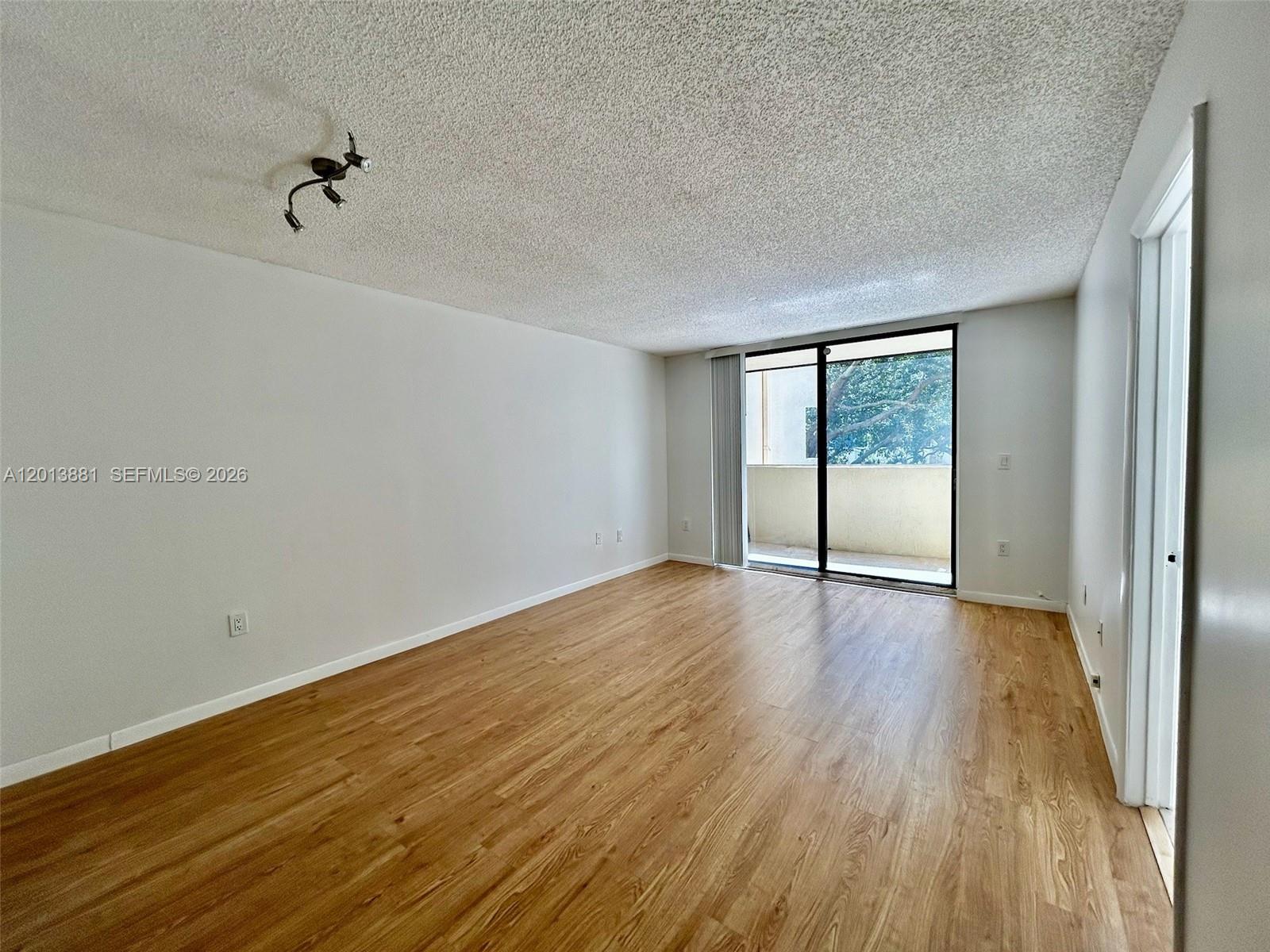 PLANTATION FOREST CONDO - Residential