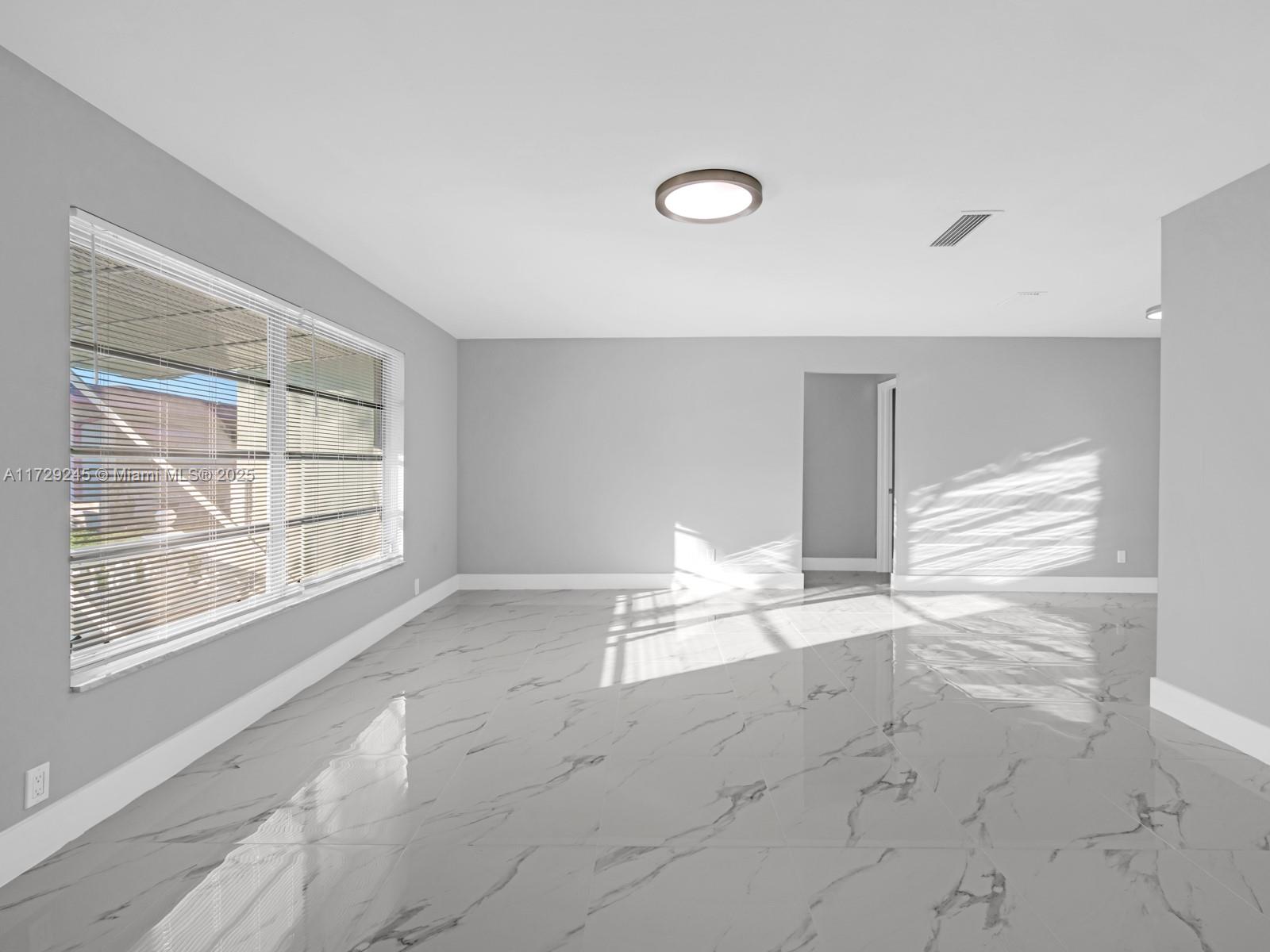 1070 NW 68th Ter