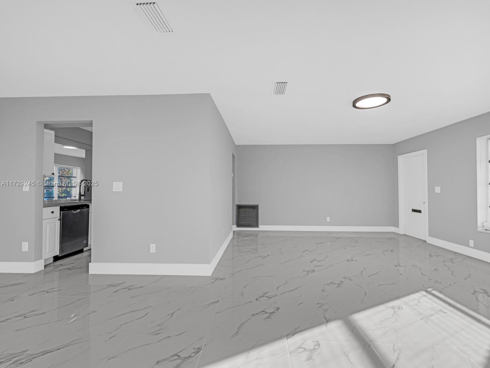 1070 NW 68th Ter