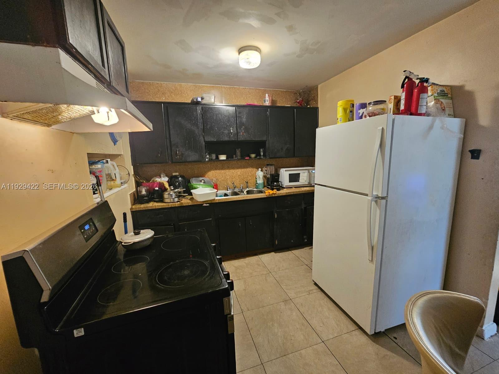 VERA VILLAS 2ND SEC - Residential