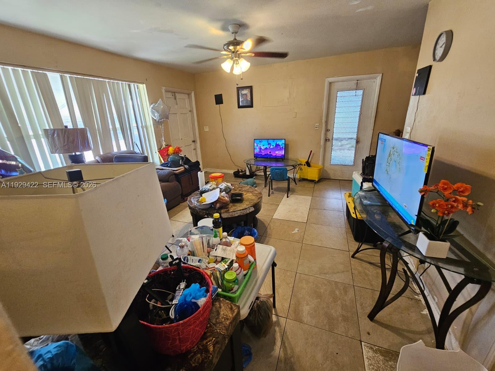 VERA VILLAS 2ND SEC - Residential