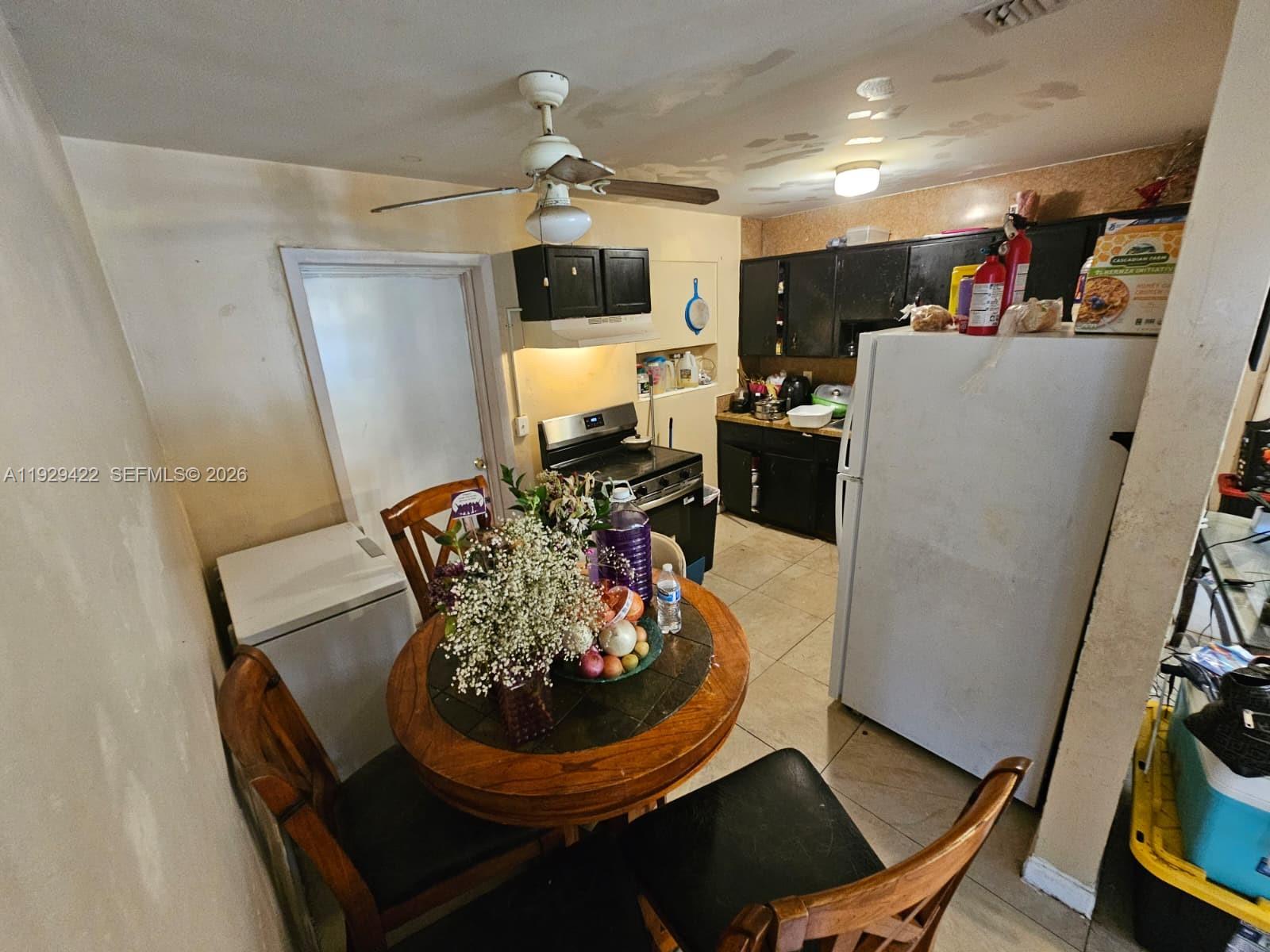 VERA VILLAS 2ND SEC - Residential