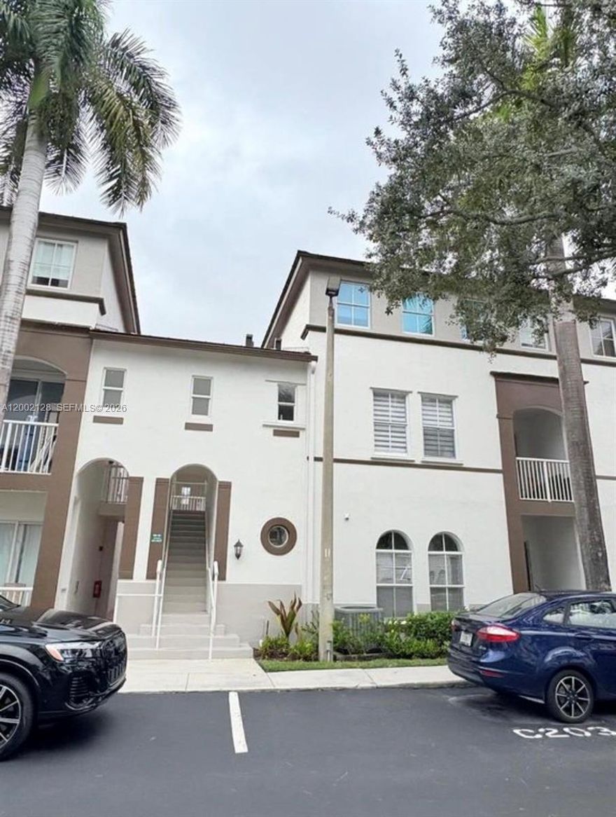 Beautiful 3-bedrooms 2 bath condo in miramar featuring a freshly painted interior and in unit washer and dryer. enjoy access to community amenities including a club house perfect for relaxing or entertaining ,  move quickly with owner approval in as little as 24 hours , while association approval taxes approximately 1 to 2 weeks, don't miss the opportunity to call this well maintained unit home just first month and security deposit required,