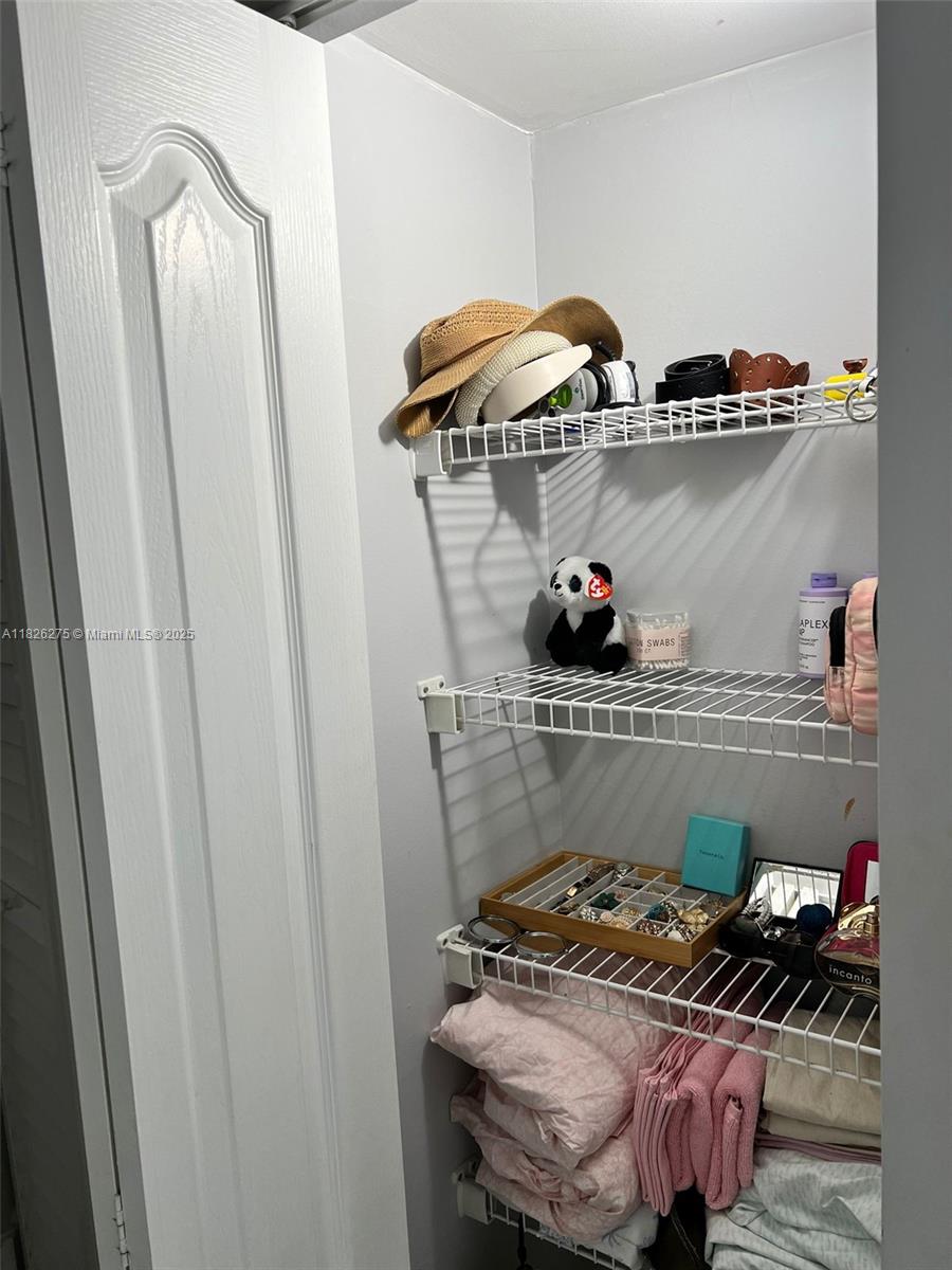 ELAN AT CALUSA CONDO IV - Residential