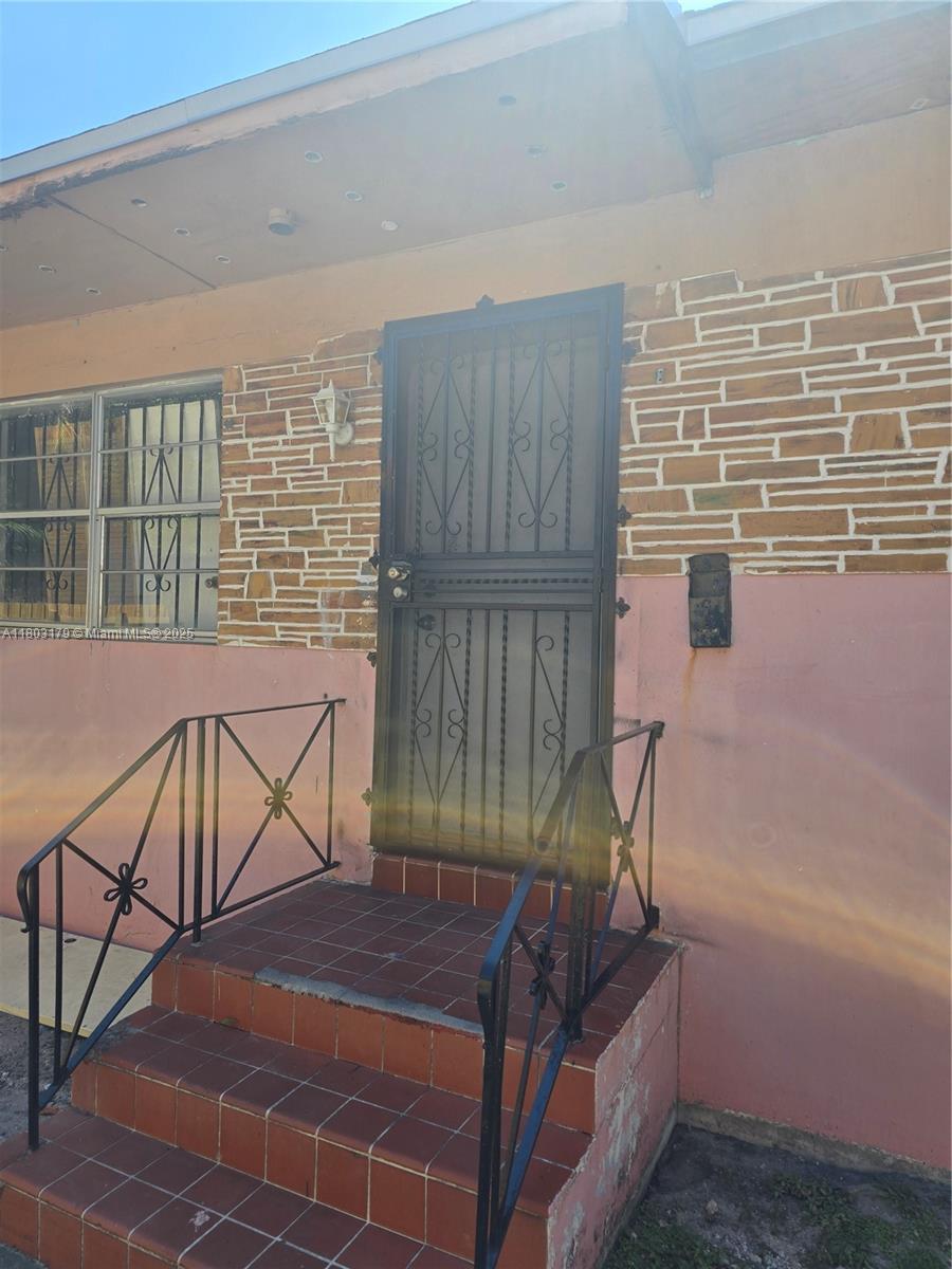 Rental Property at Address Not Disclosed, Miami, Broward County, Florida - Bedrooms: 2 
Bathrooms: 2  - $2,300 MO.