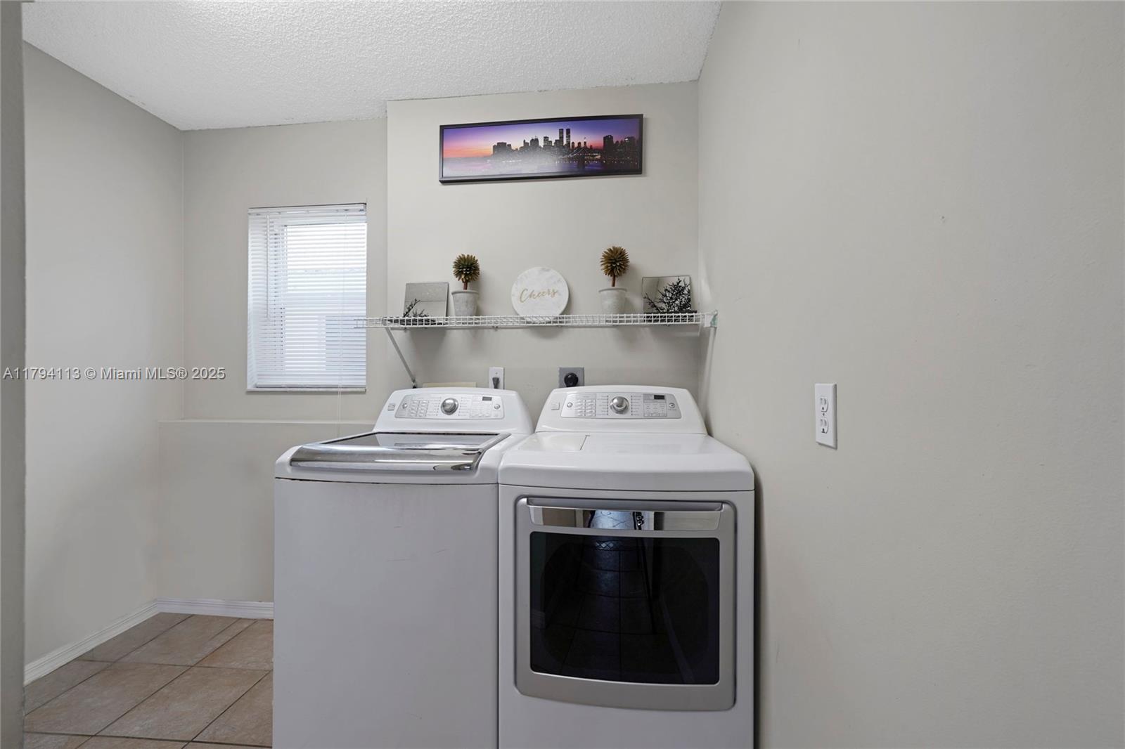 CHAPEL TRAIL II - Residential