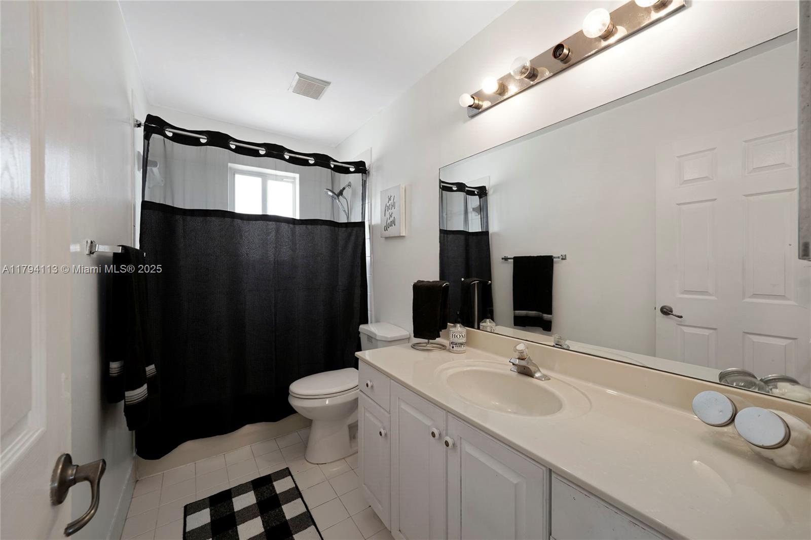 CHAPEL TRAIL II - Residential