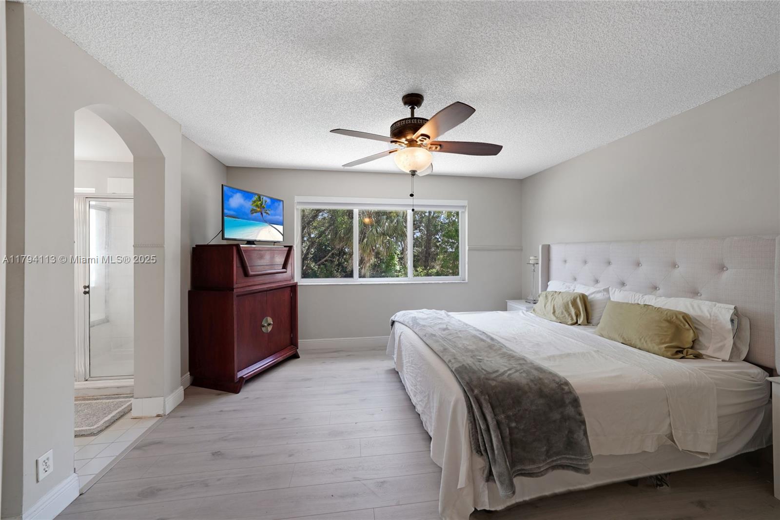 CHAPEL TRAIL II - Residential