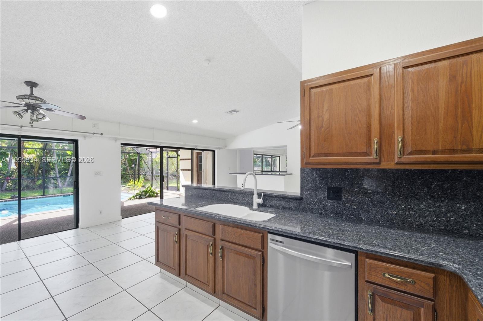 CYPRESS GLEN - Residential Lease