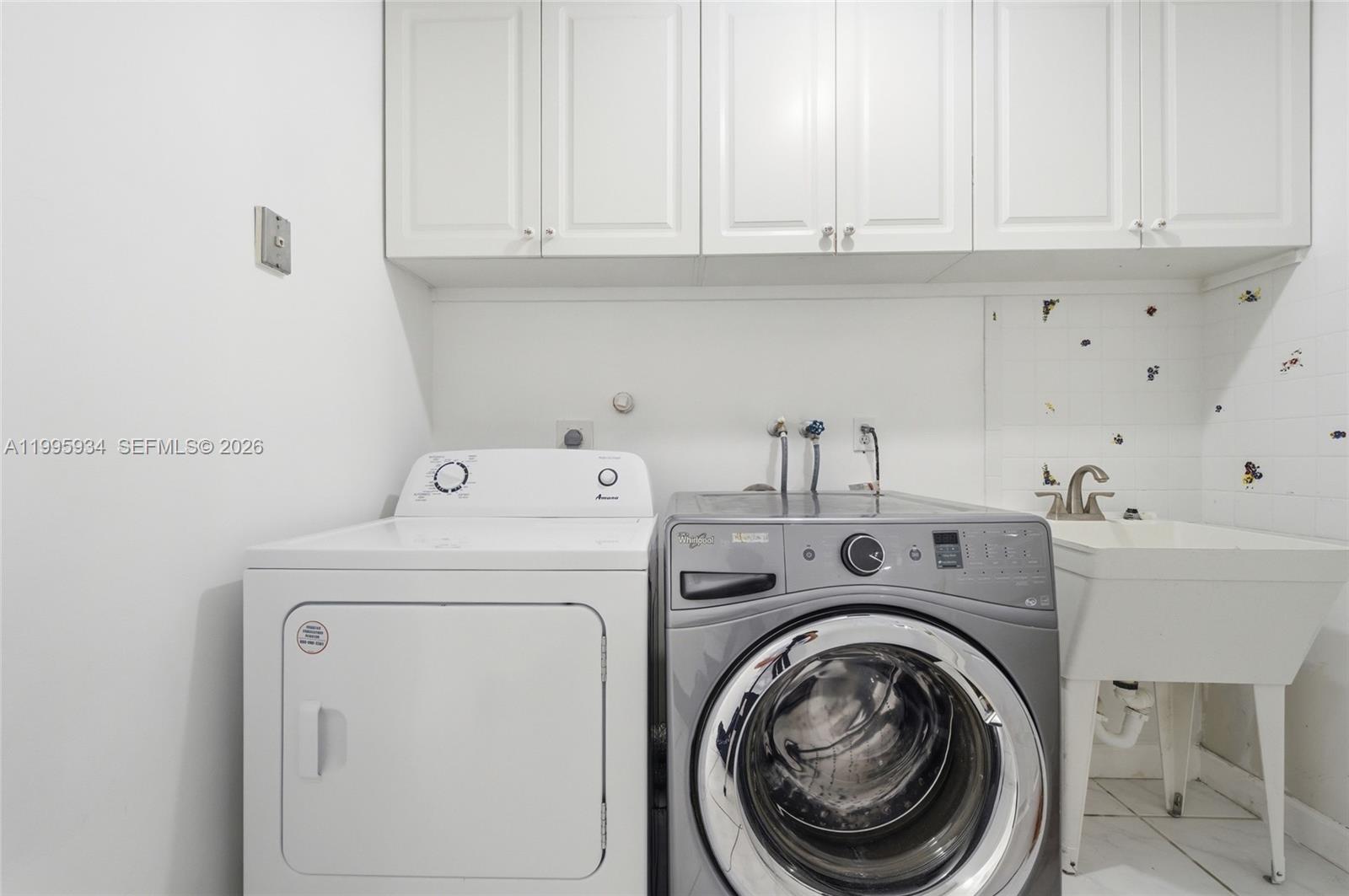 CYPRESS GLEN - Residential Lease