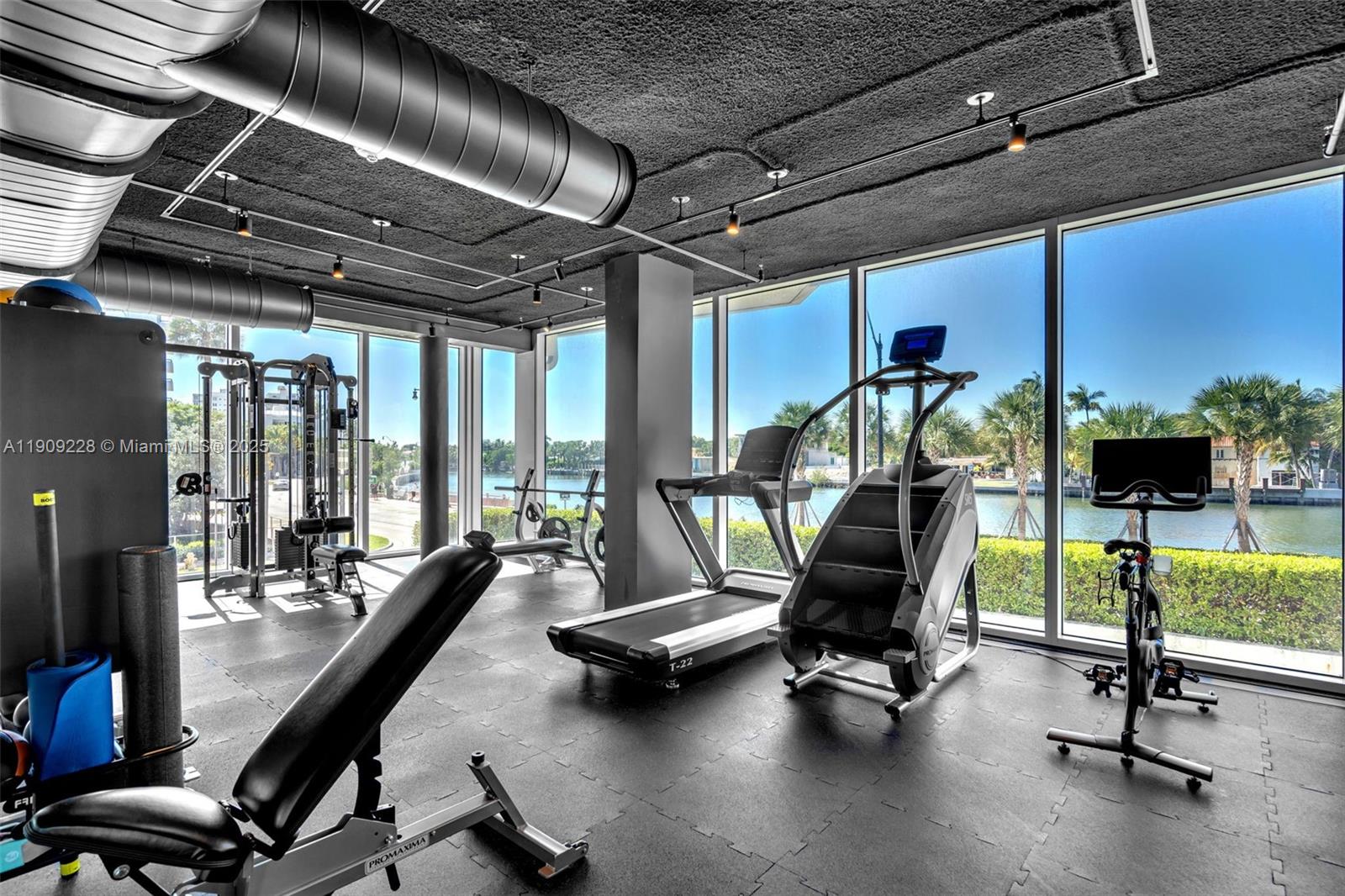 KING DAVID TOWERS CONDO - Residential Lease