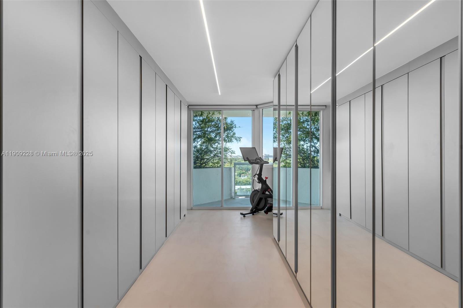 KING DAVID TOWERS CONDO - Residential Lease