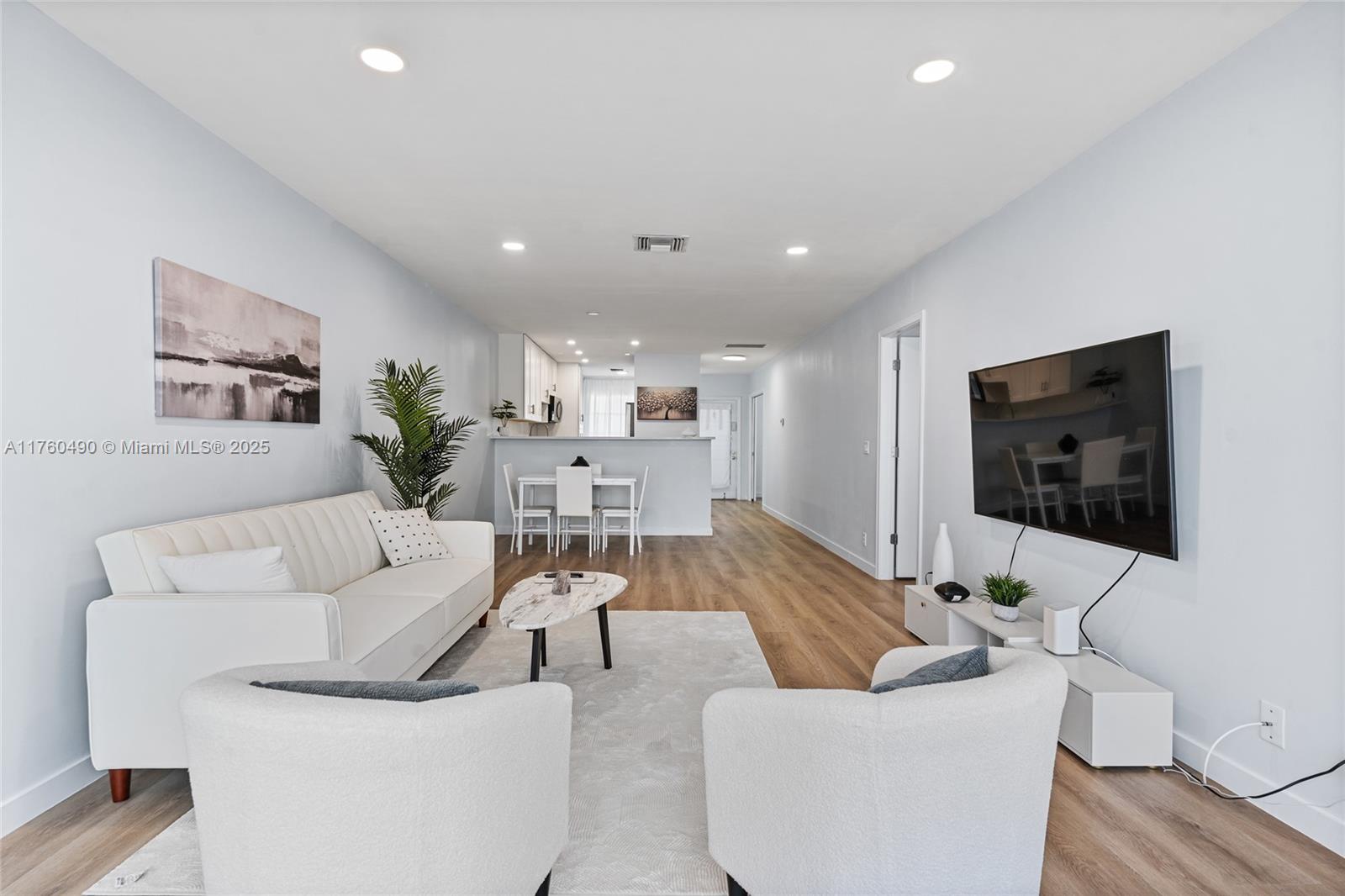 PINES OF DELRAY CONDO - Residential