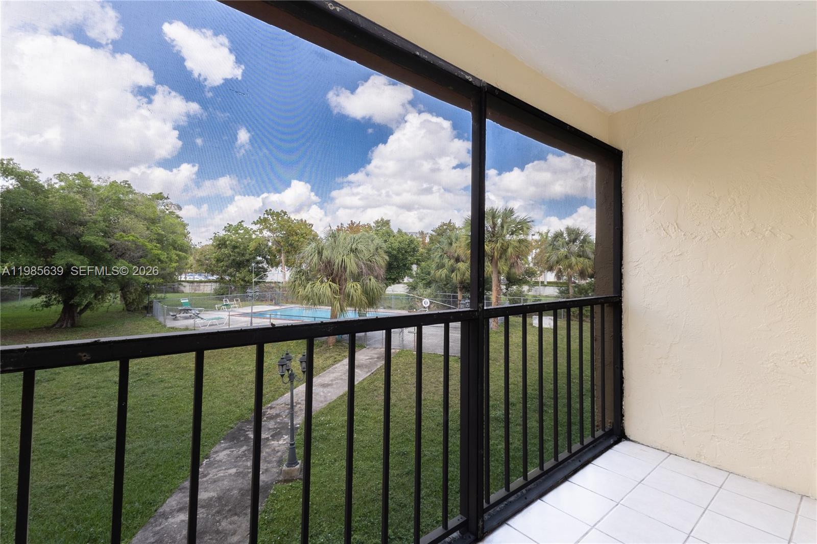 CASTILLIAN CLUB CONDO - Residential Lease