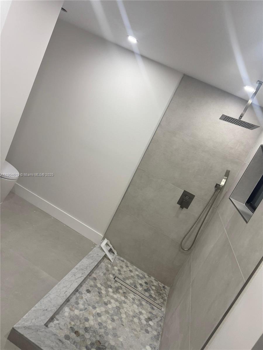 Coral Park Estates - Residential Lease