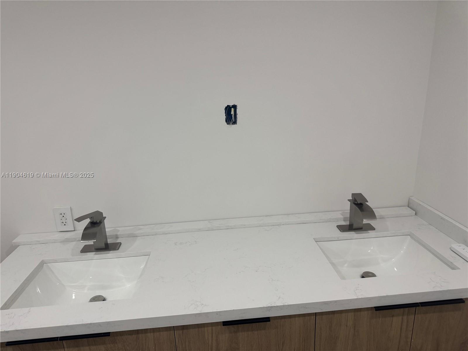 Coral Park Estates - Residential Lease