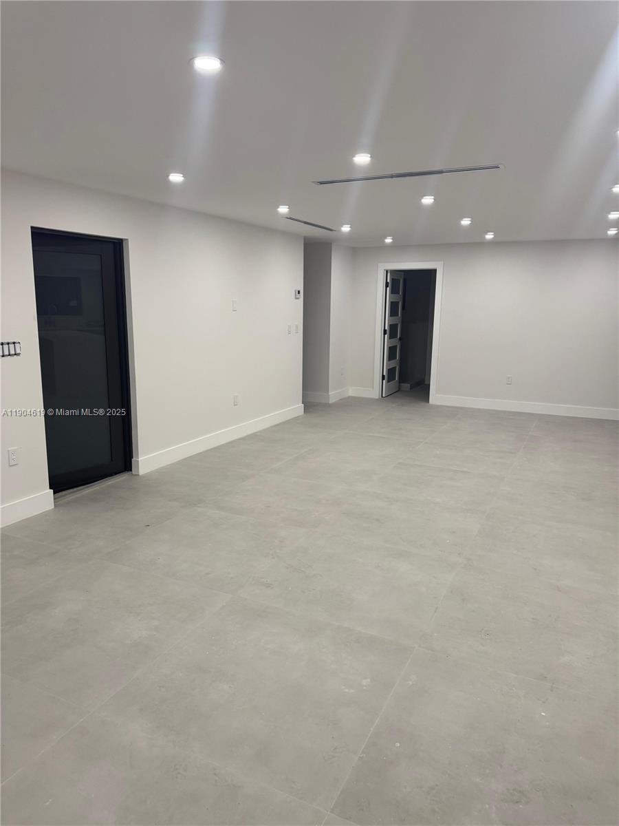 Coral Park Estates - Residential Lease