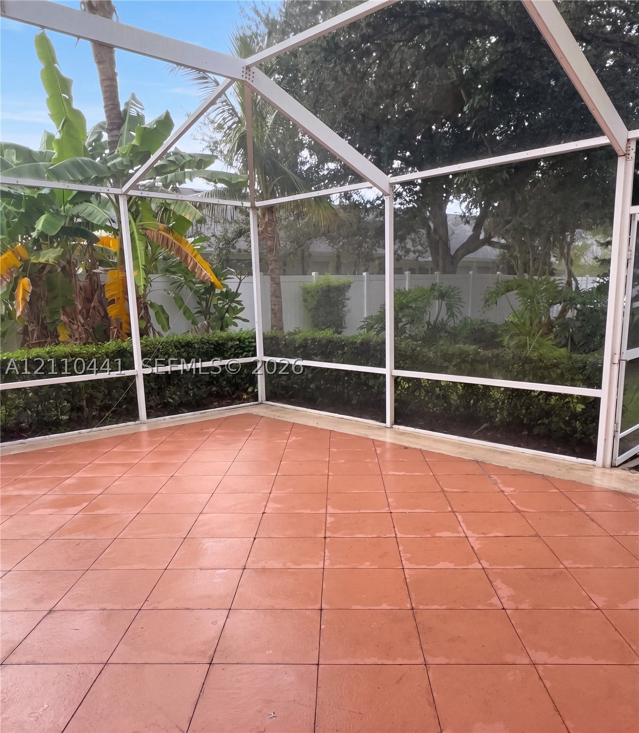 1538 N Lawnwood Cir 3