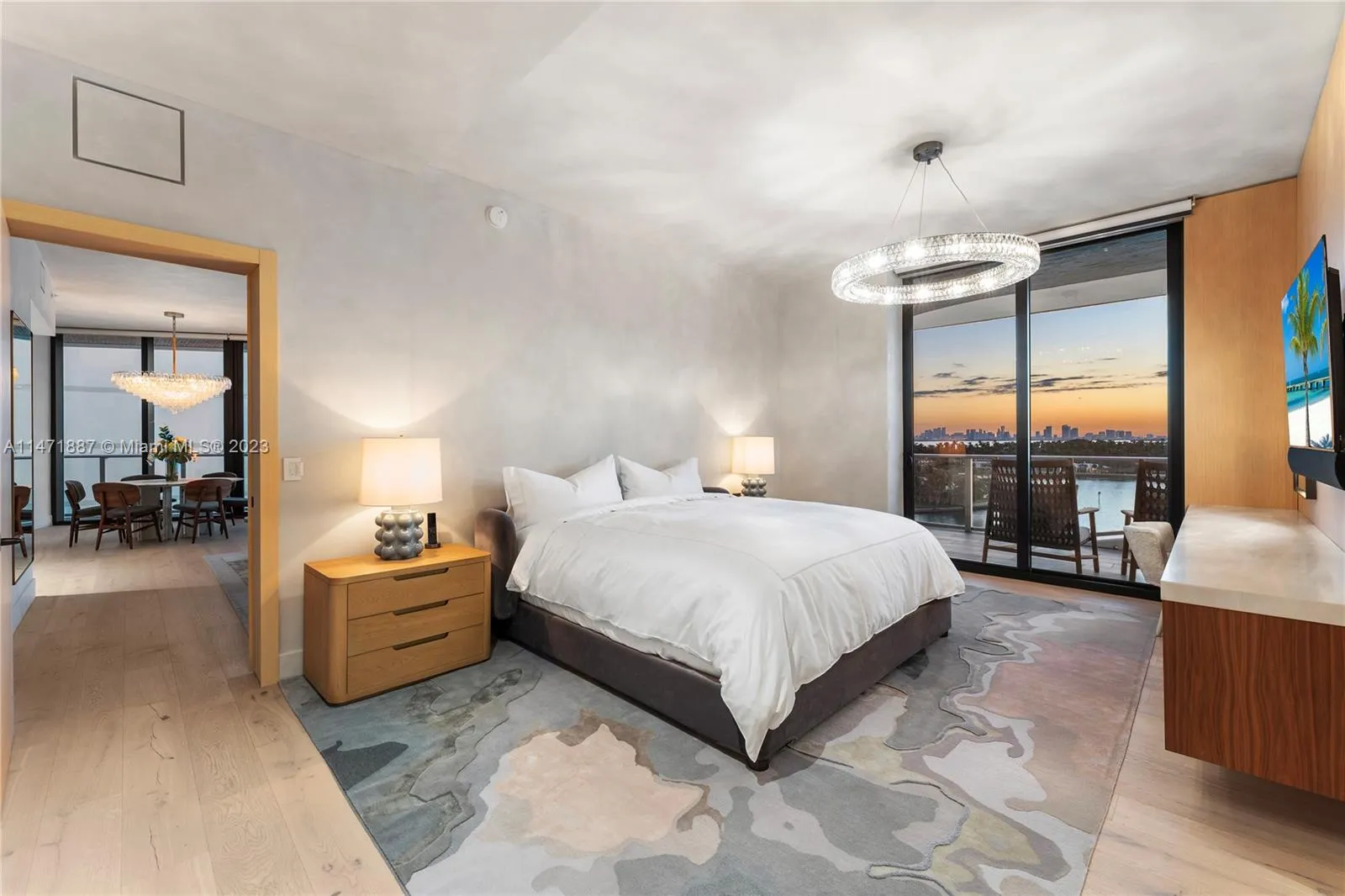 Miami Beach, Florida 33141, United States, 3 Bedrooms Bedrooms, ,4 BathroomsBathrooms,Residential,Active,69524