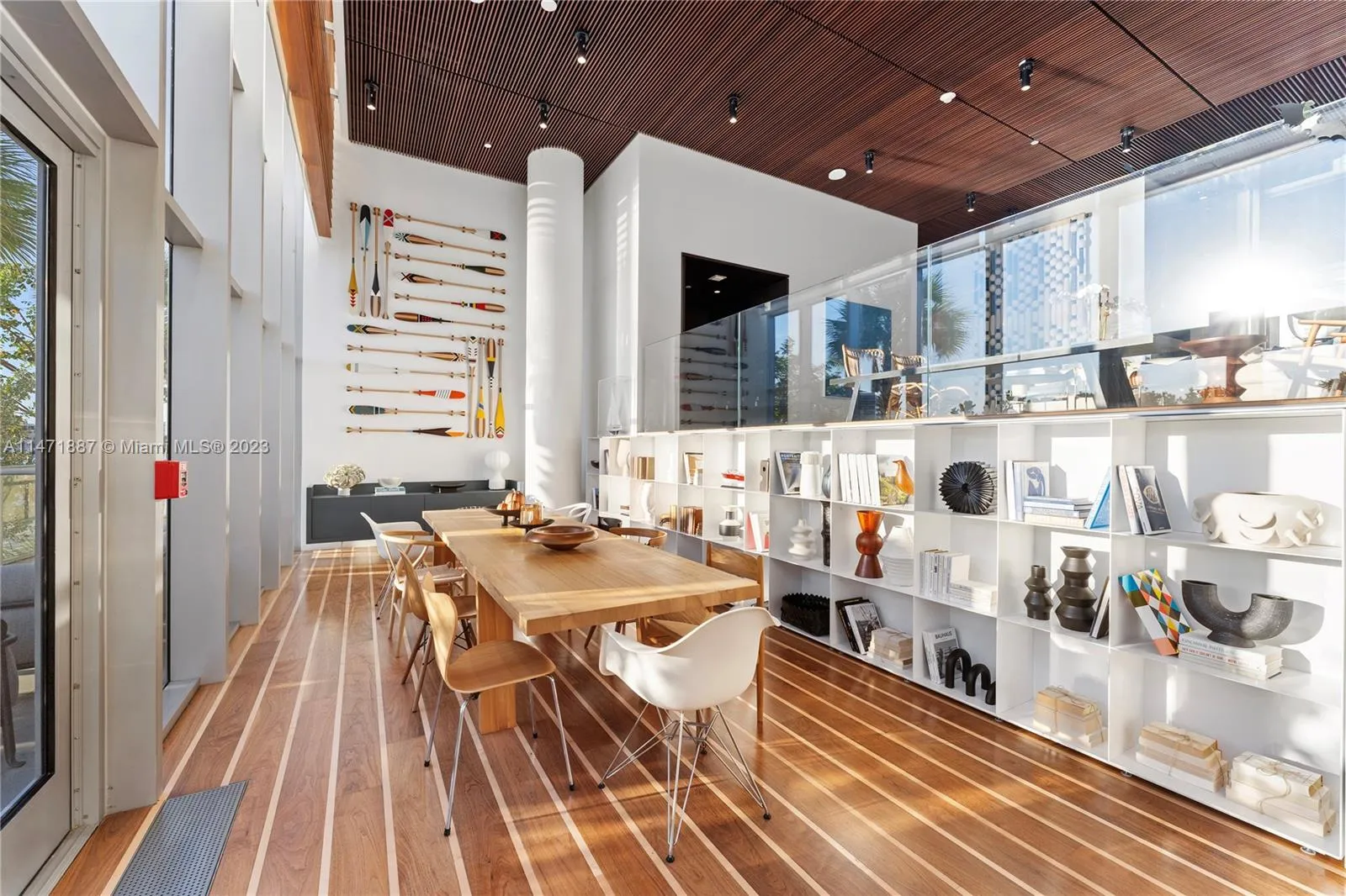 Miami Beach, Florida 33141, United States, 3 Bedrooms Bedrooms, ,4 BathroomsBathrooms,Residential,Active,69524