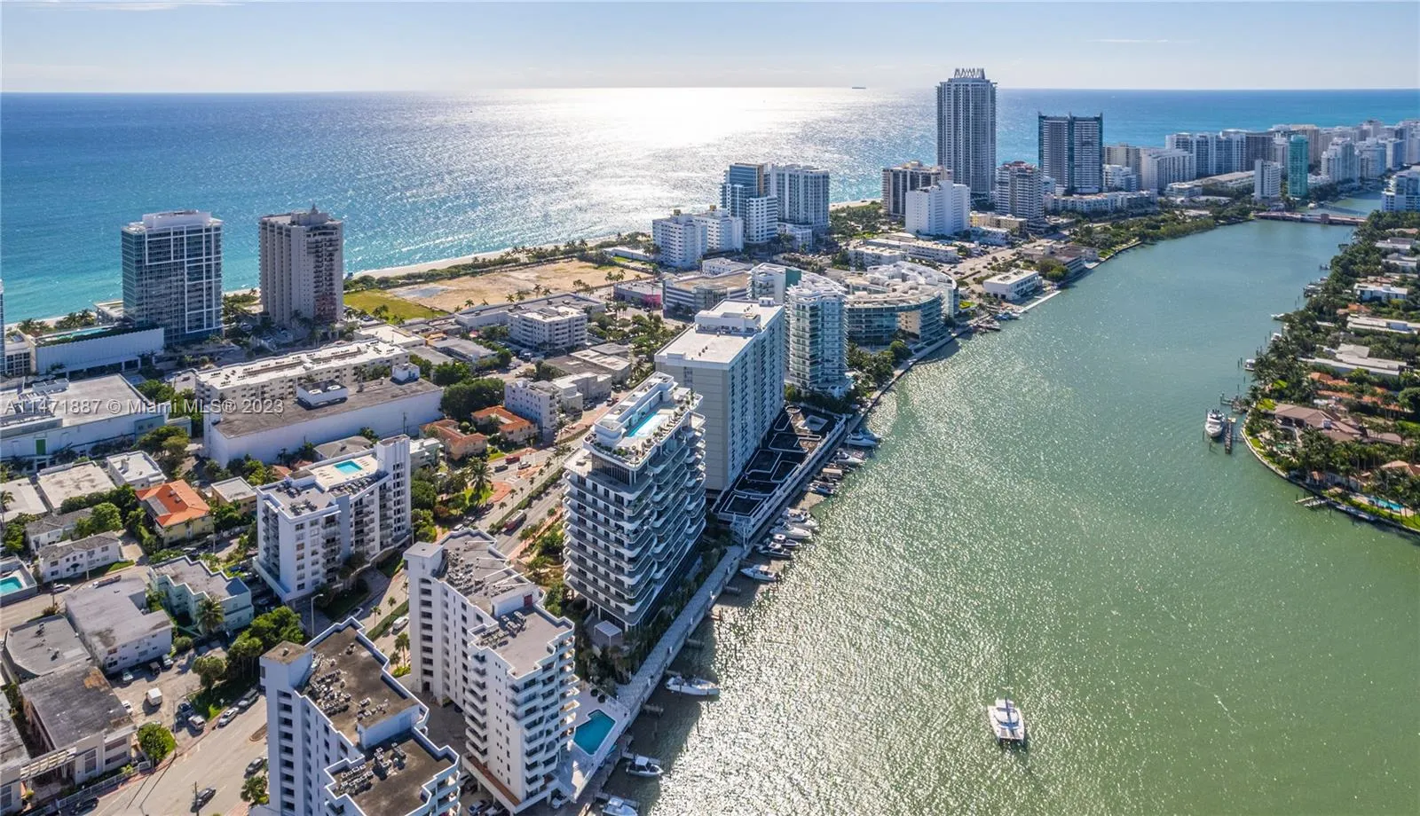 Miami Beach, Florida 33141, United States, 3 Bedrooms Bedrooms, ,4 BathroomsBathrooms,Residential,Active,69524