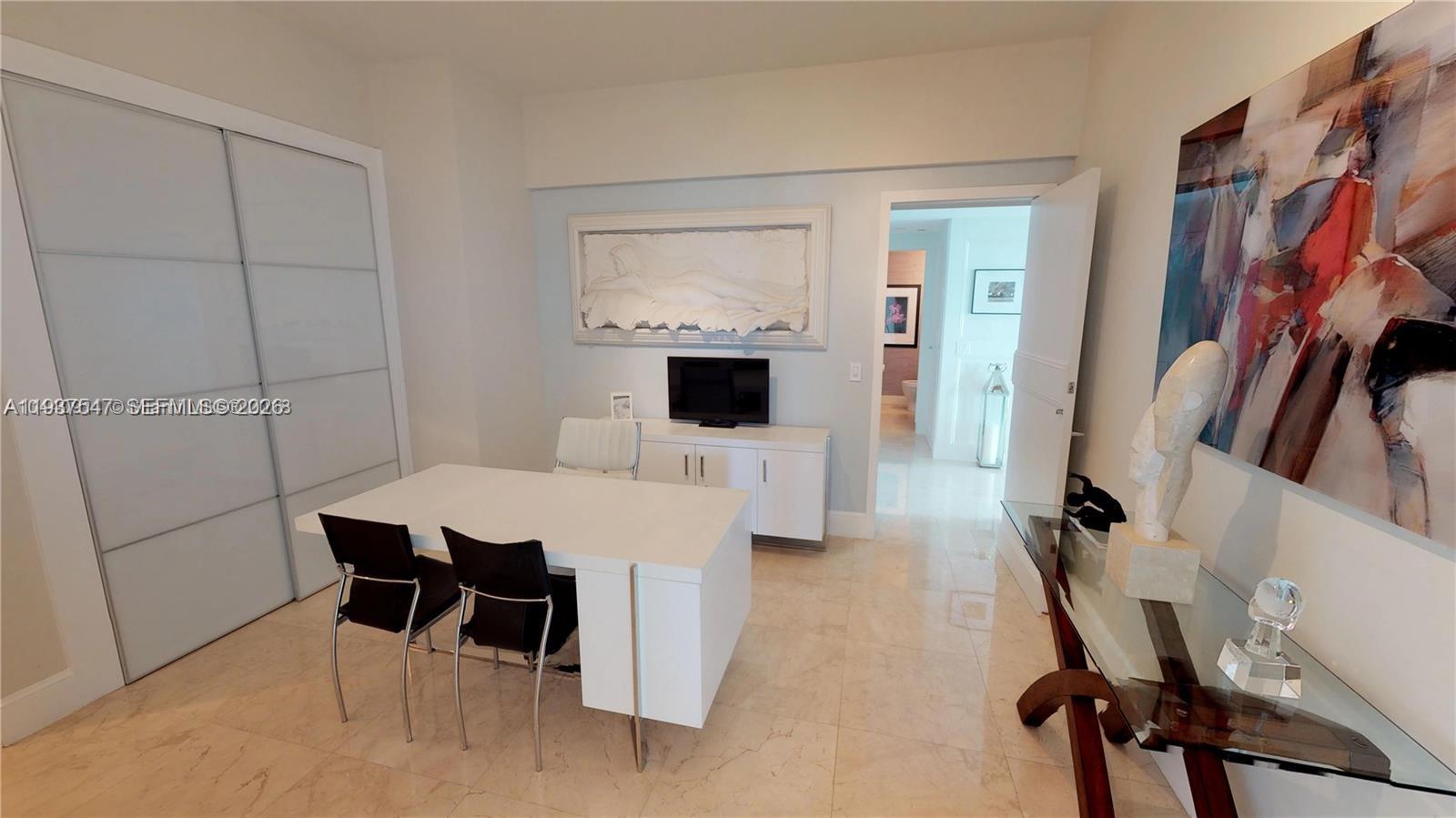 AVENTURA MARINA CONDO NUM - Residential