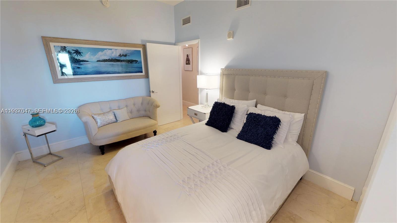 AVENTURA MARINA CONDO NUM - Residential