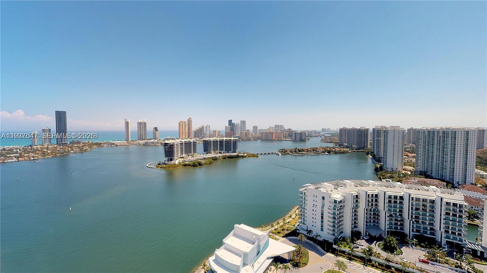 AVENTURA MARINA CONDO NUM - Residential