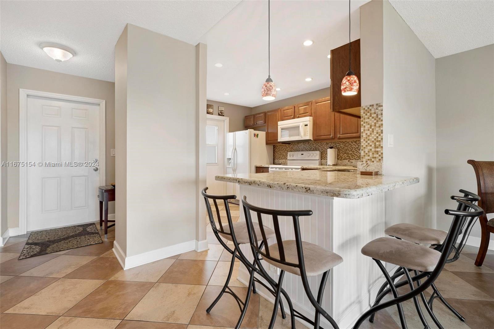 FAIRWAYS ROYALE CONDO - Residential