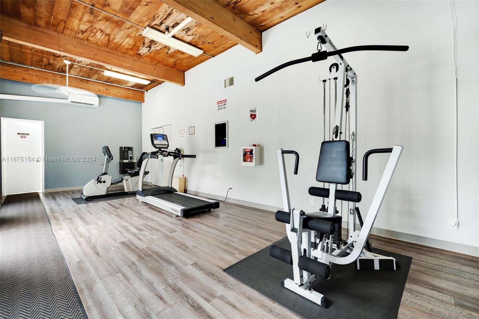 FAIRWAYS ROYALE CONDO - Residential
