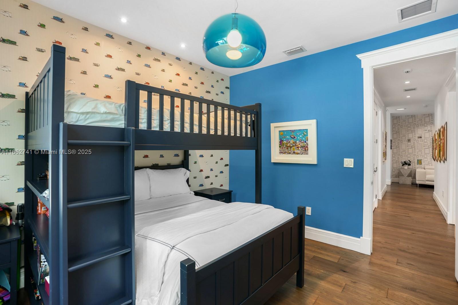 BAY POINT - Residential