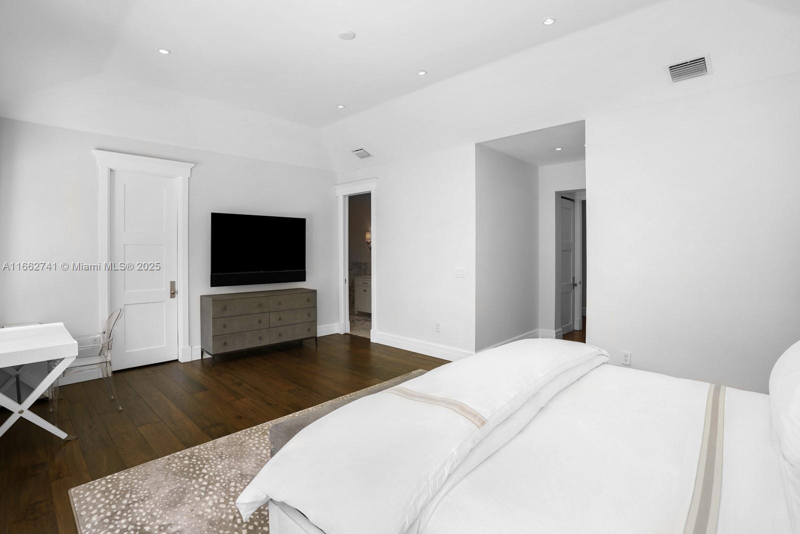 BAY POINT - Residential