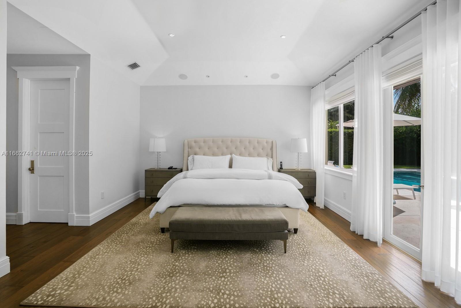 BAY POINT - Residential