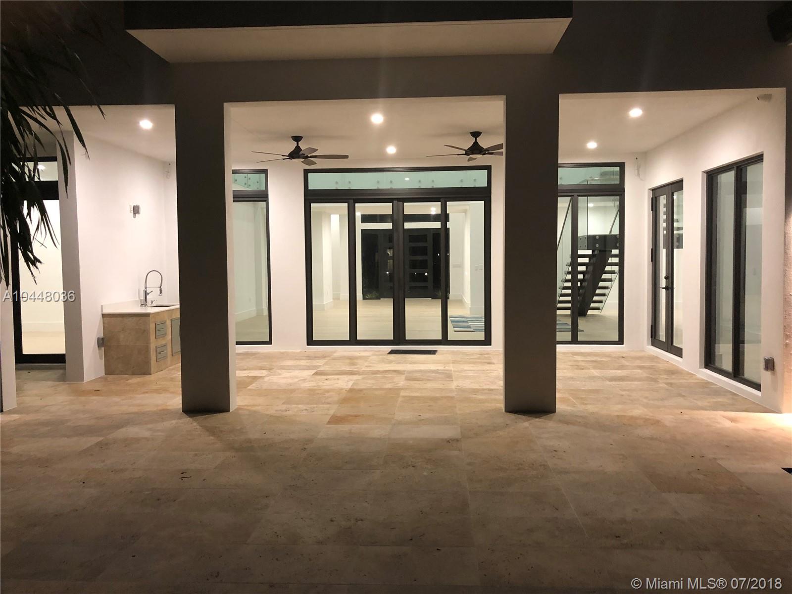 CORAL KEY VILLAS 5TH SEC - Residential