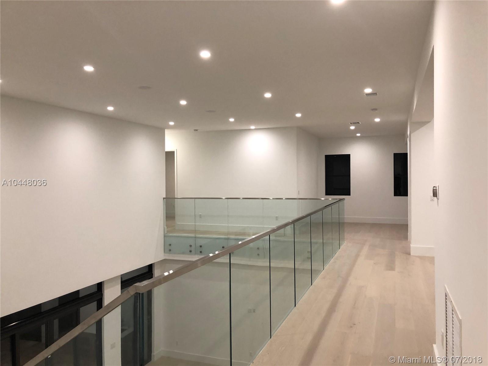 CORAL KEY VILLAS 5TH SEC - Residential