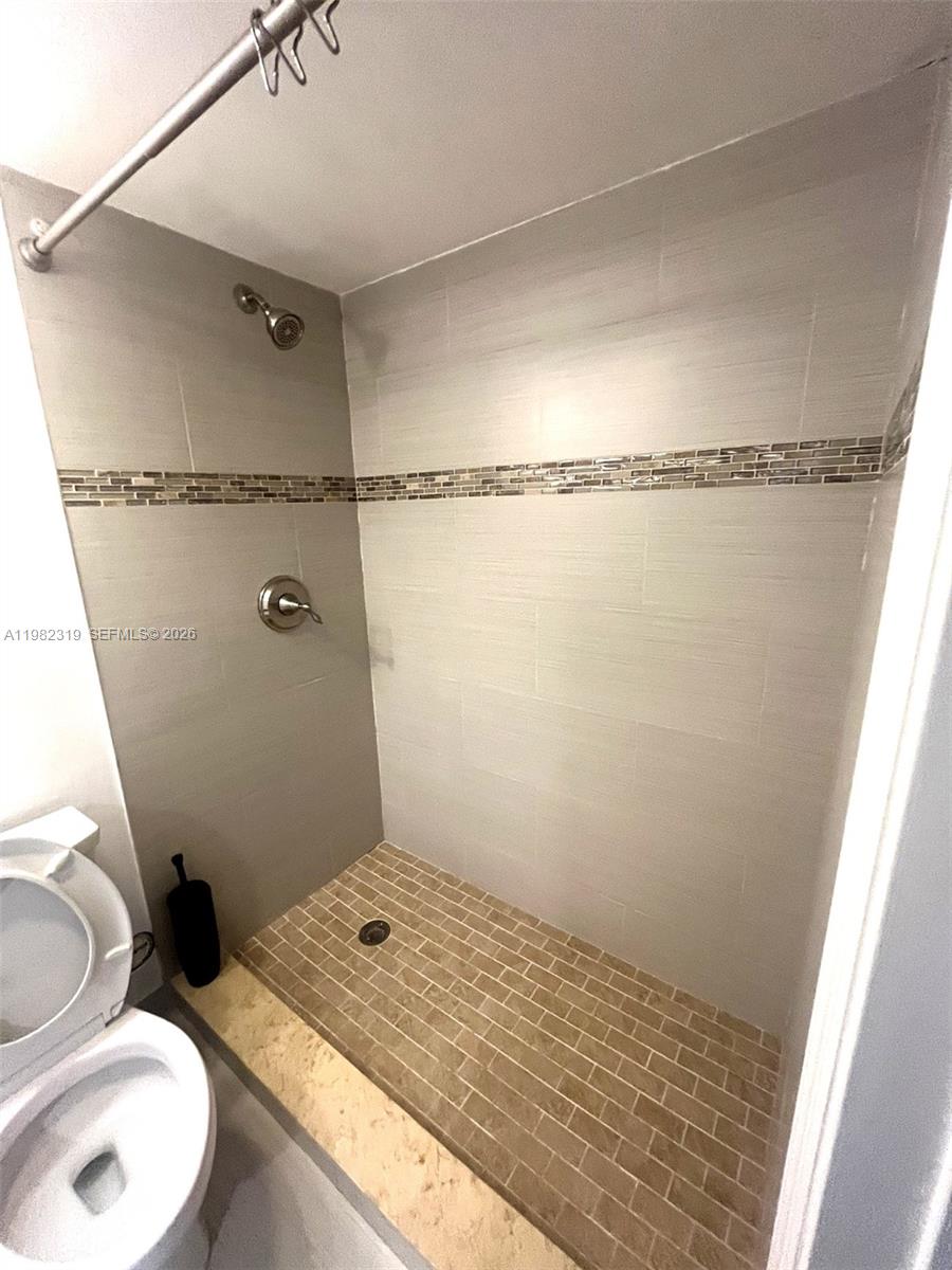 PARC VISTA CONDO - Residential Lease