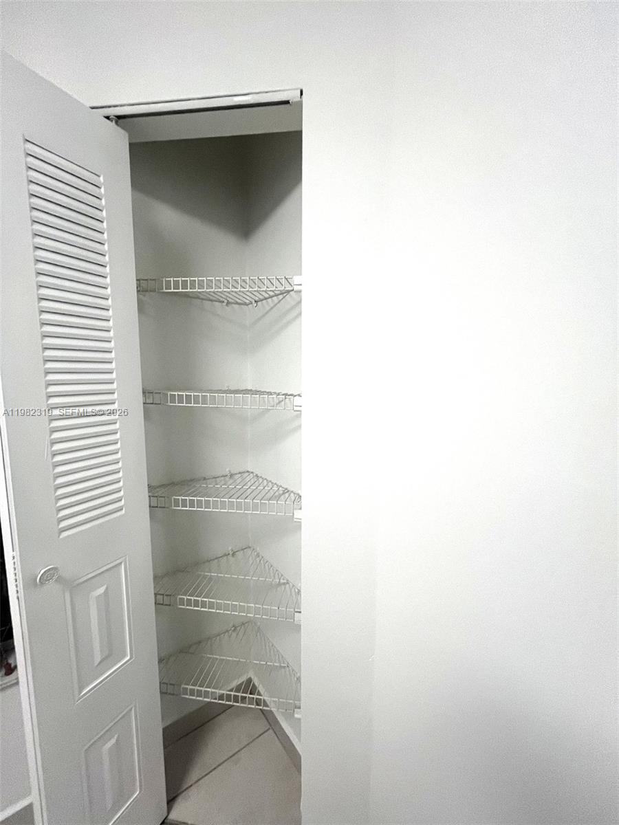 PARC VISTA CONDO - Residential Lease