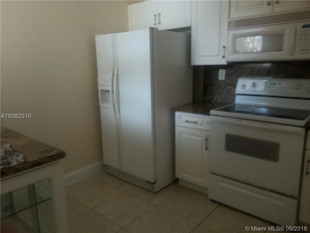 Villa Doral Condo - Residential Lease